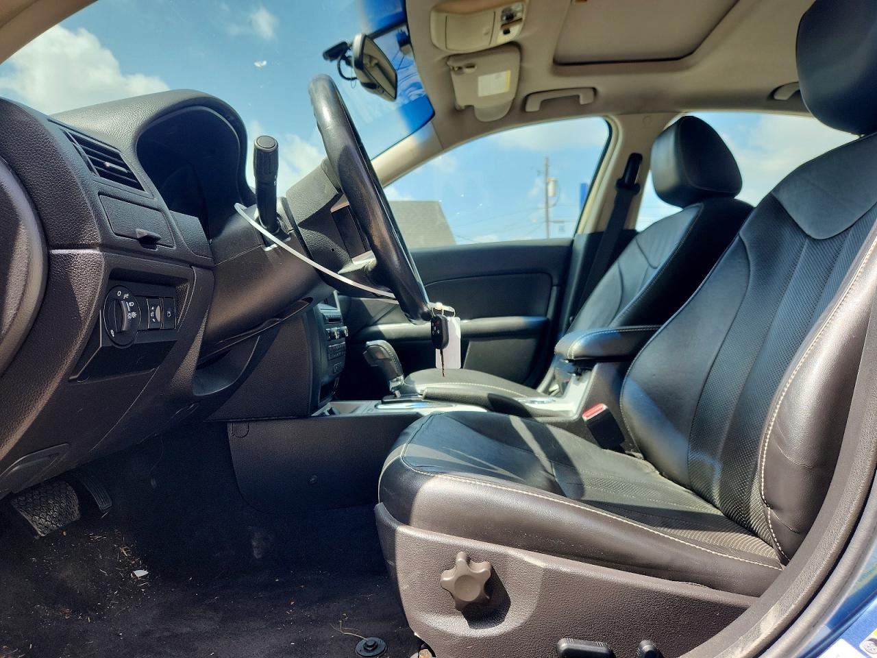 2010 Mercury Milan Premier - Image 7