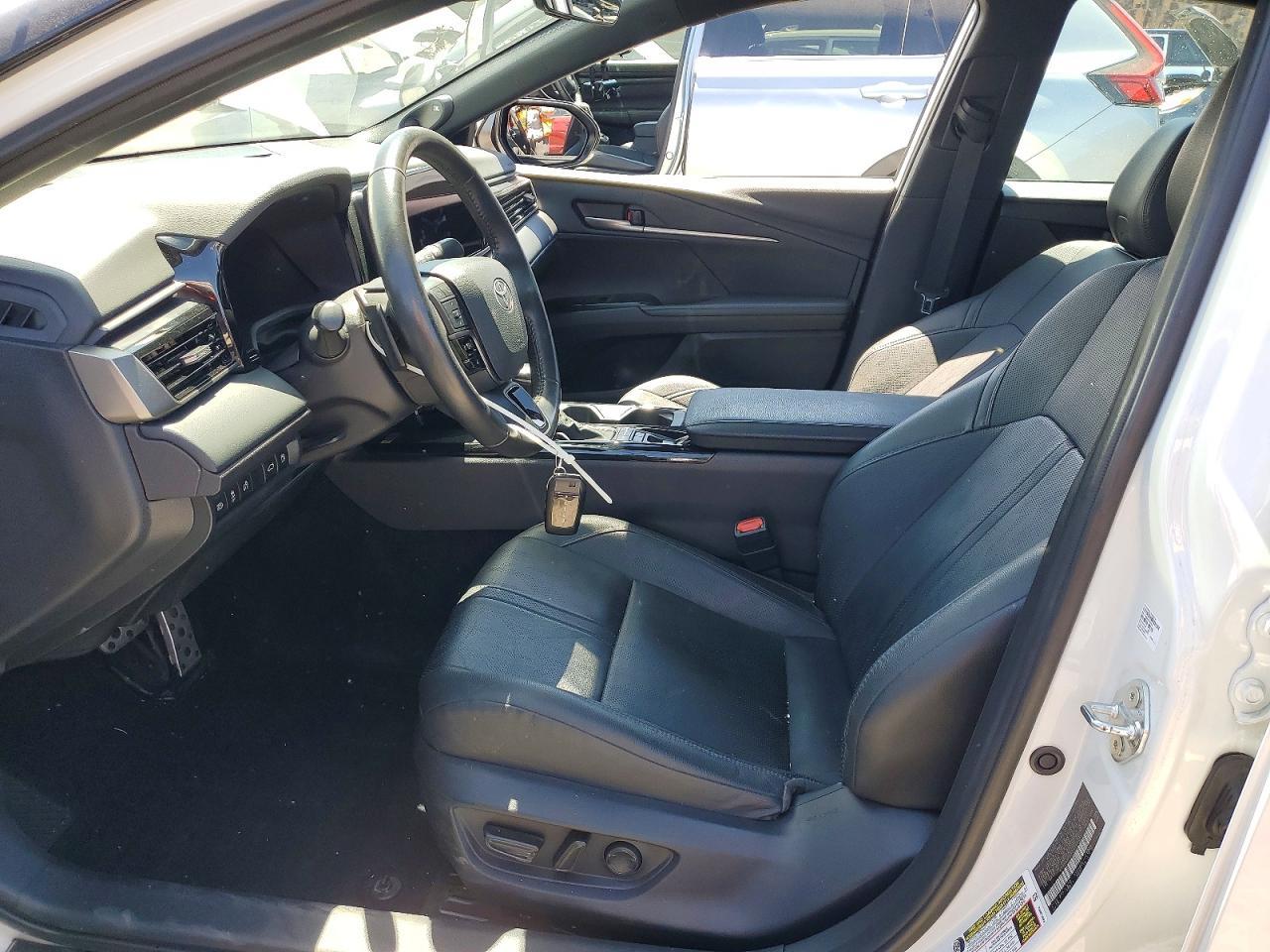 2025 Toyota Camry Xse - Image 7
