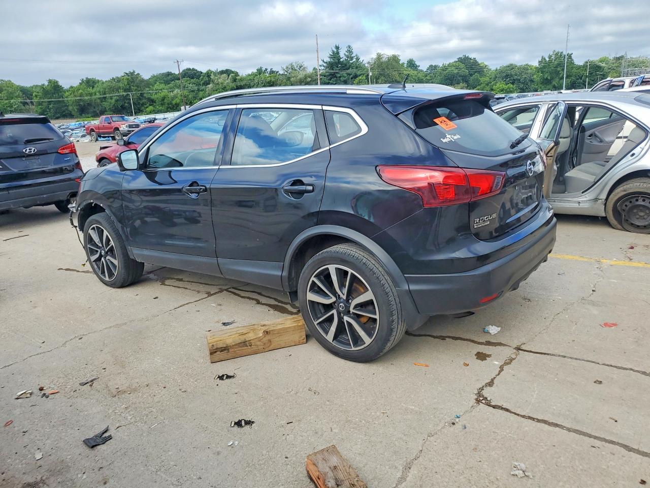 2018 Nissan Rogue Sport Sl - Фото 2