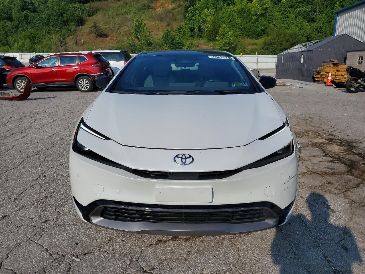 2024 Toyota Prius Limited - Фото 5