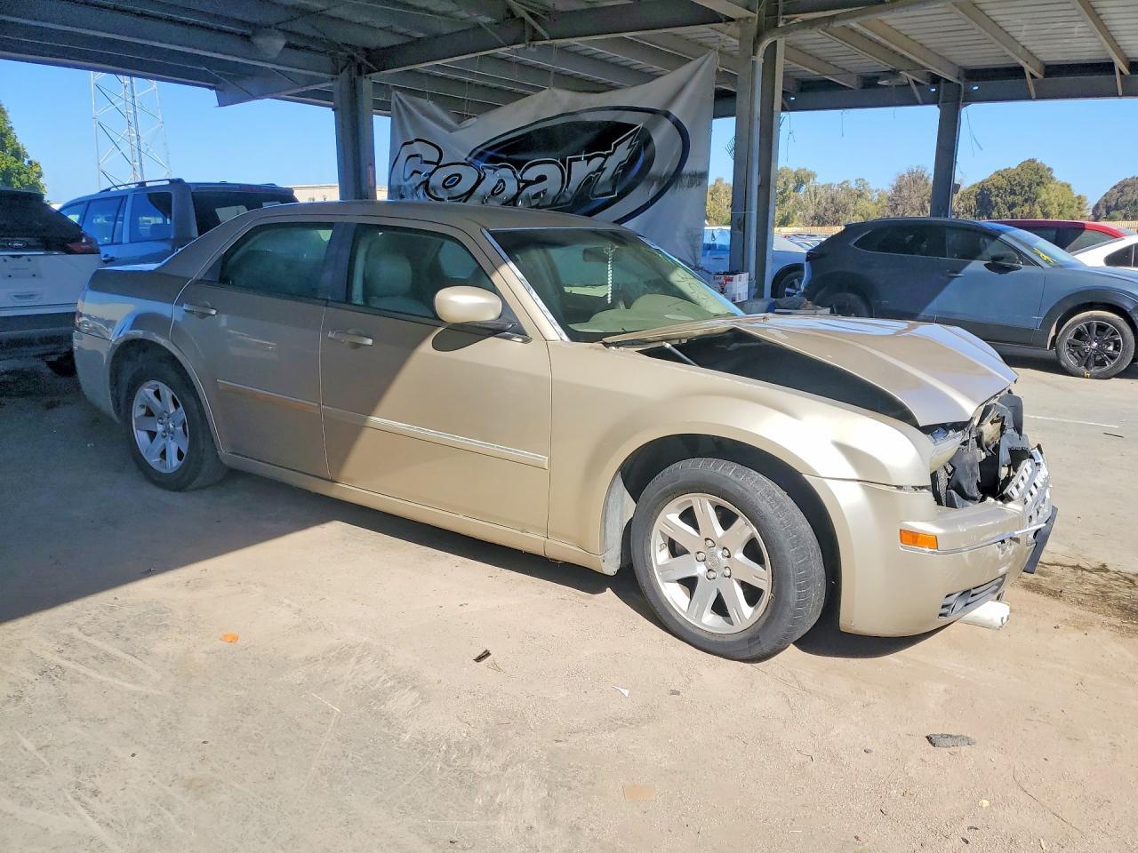 2007 Chrysler 300 Touring - Image 4