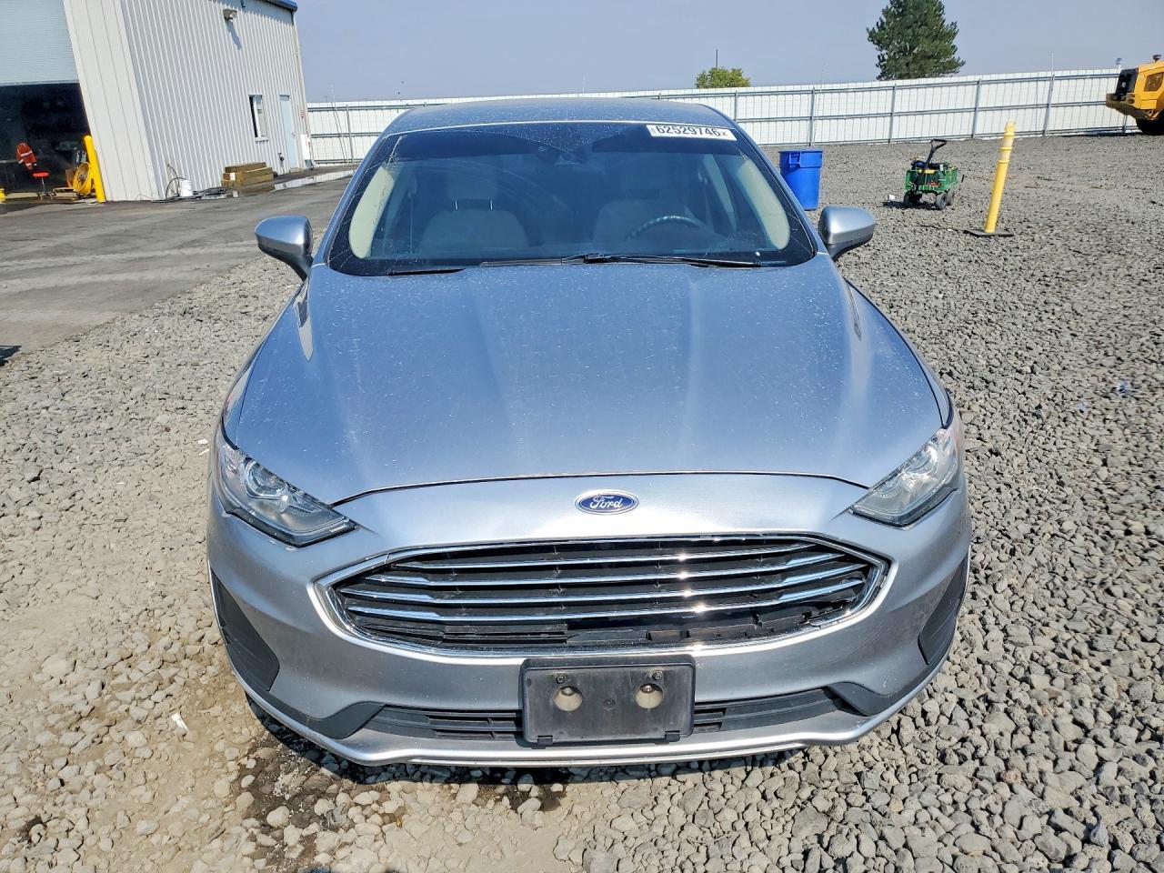 2020 Ford Fusion Se - Image 5