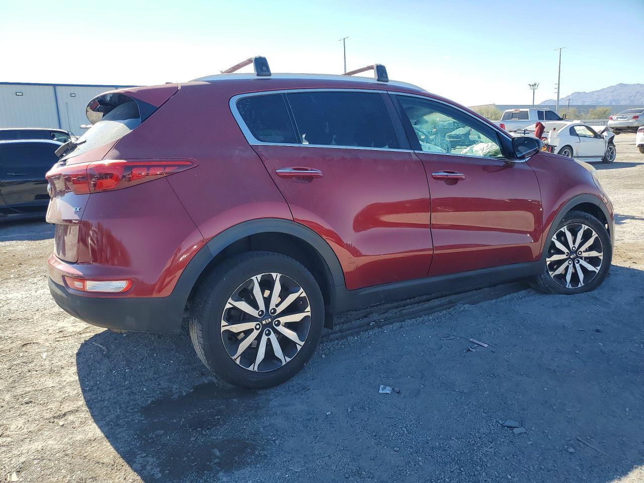 2017 Kia Sportage Ex - Image 3