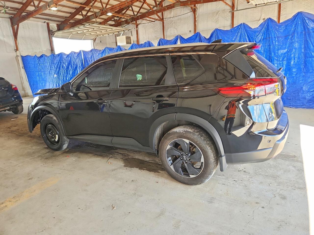 2024 Nissan Rogue Sv - Фото 2