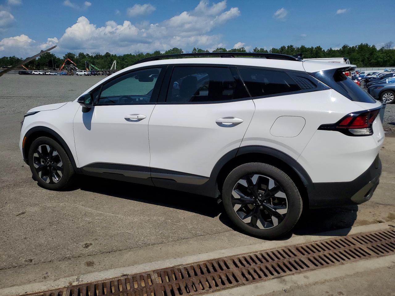 2024 Kia Sportage X Line - Image 2