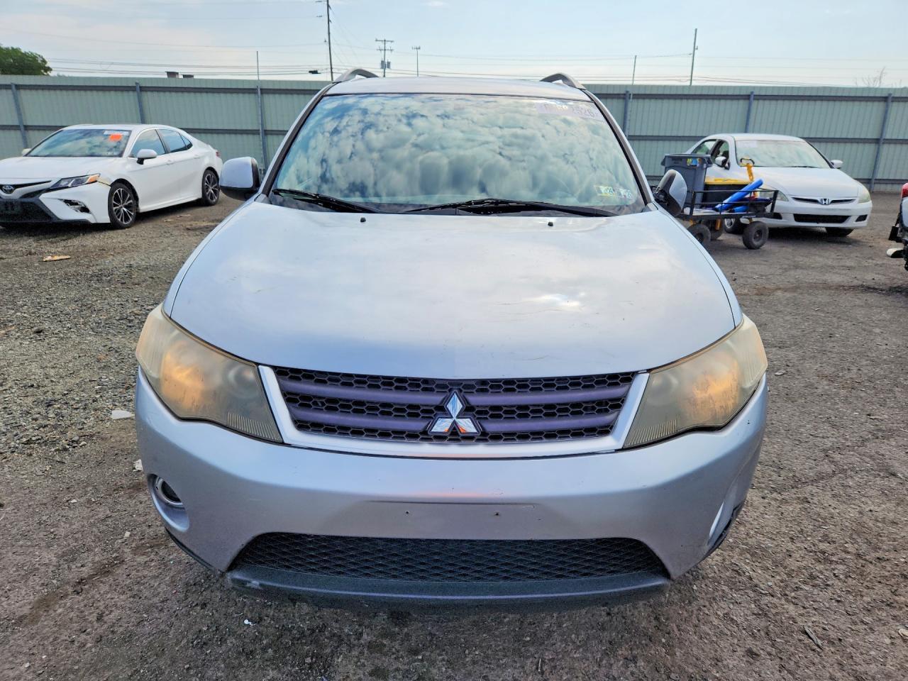 2007 Mitsubishi Outlander Ls - Image 5