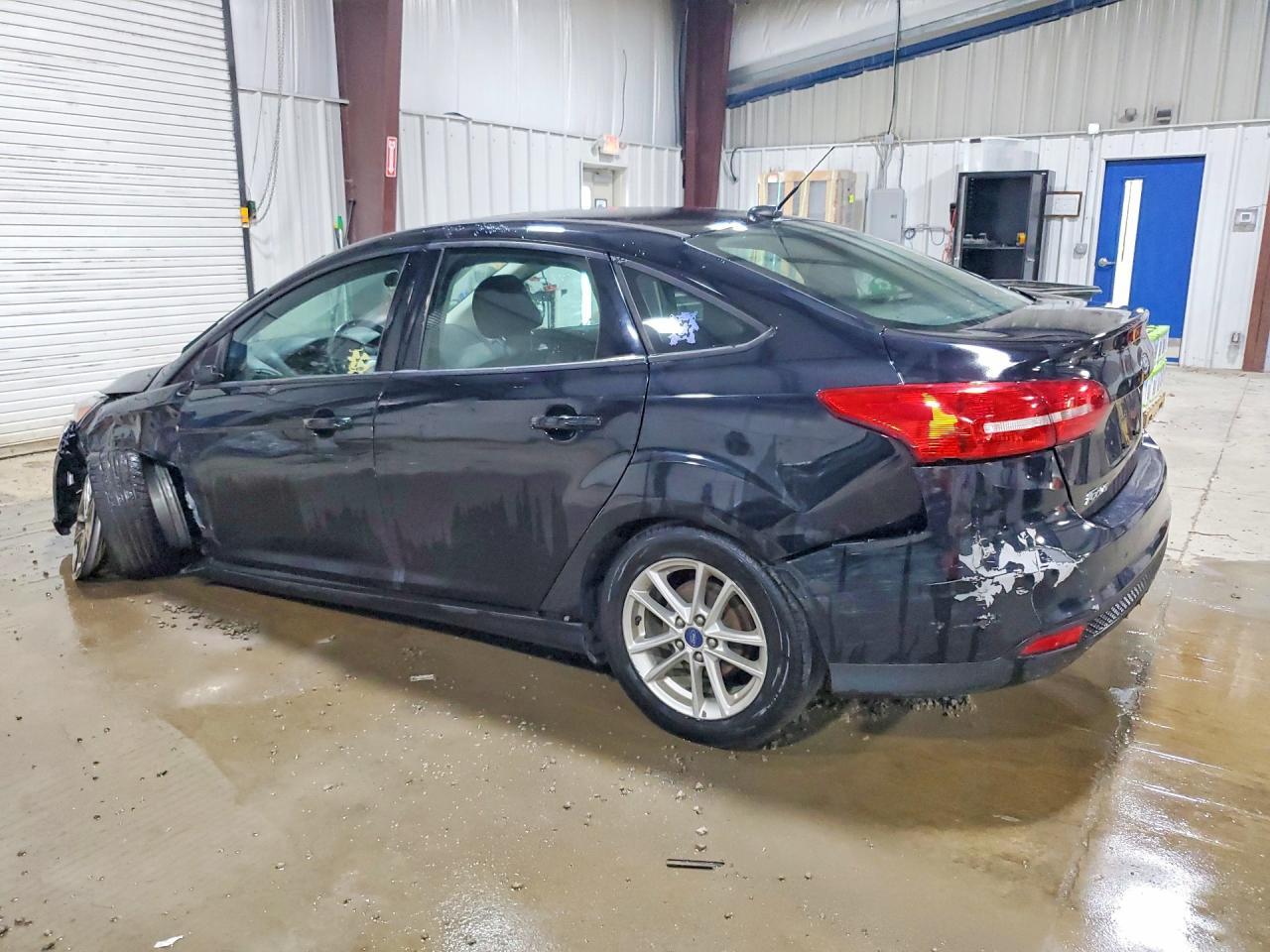 2016 Ford Focus Se - Фото 2