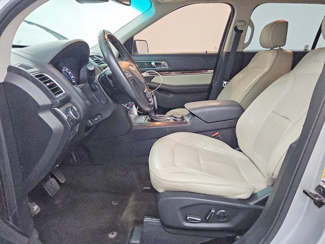 2017 Ford Explorer Platinum - Фото 7