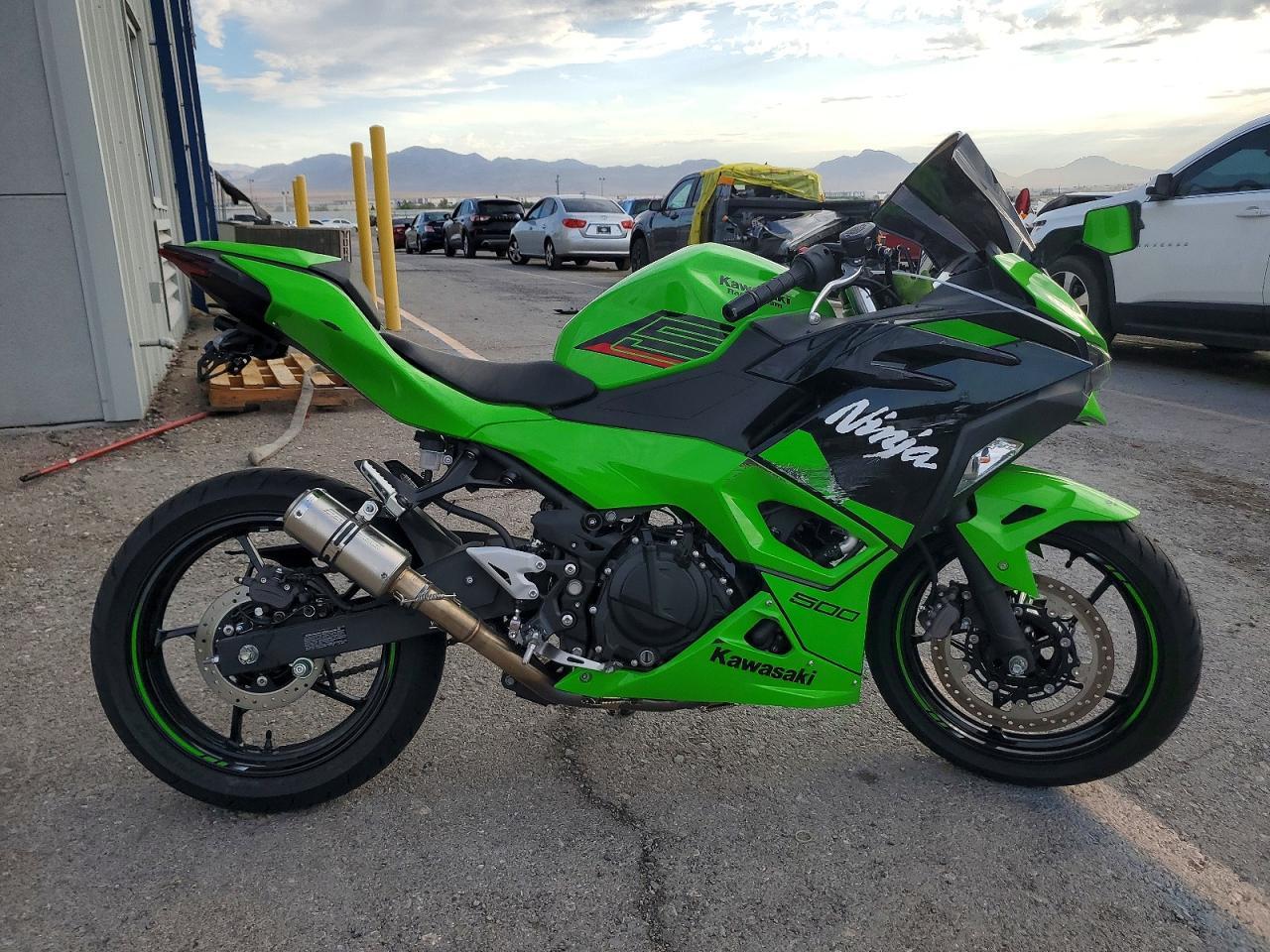 2024 Kawasaki Ex500 H