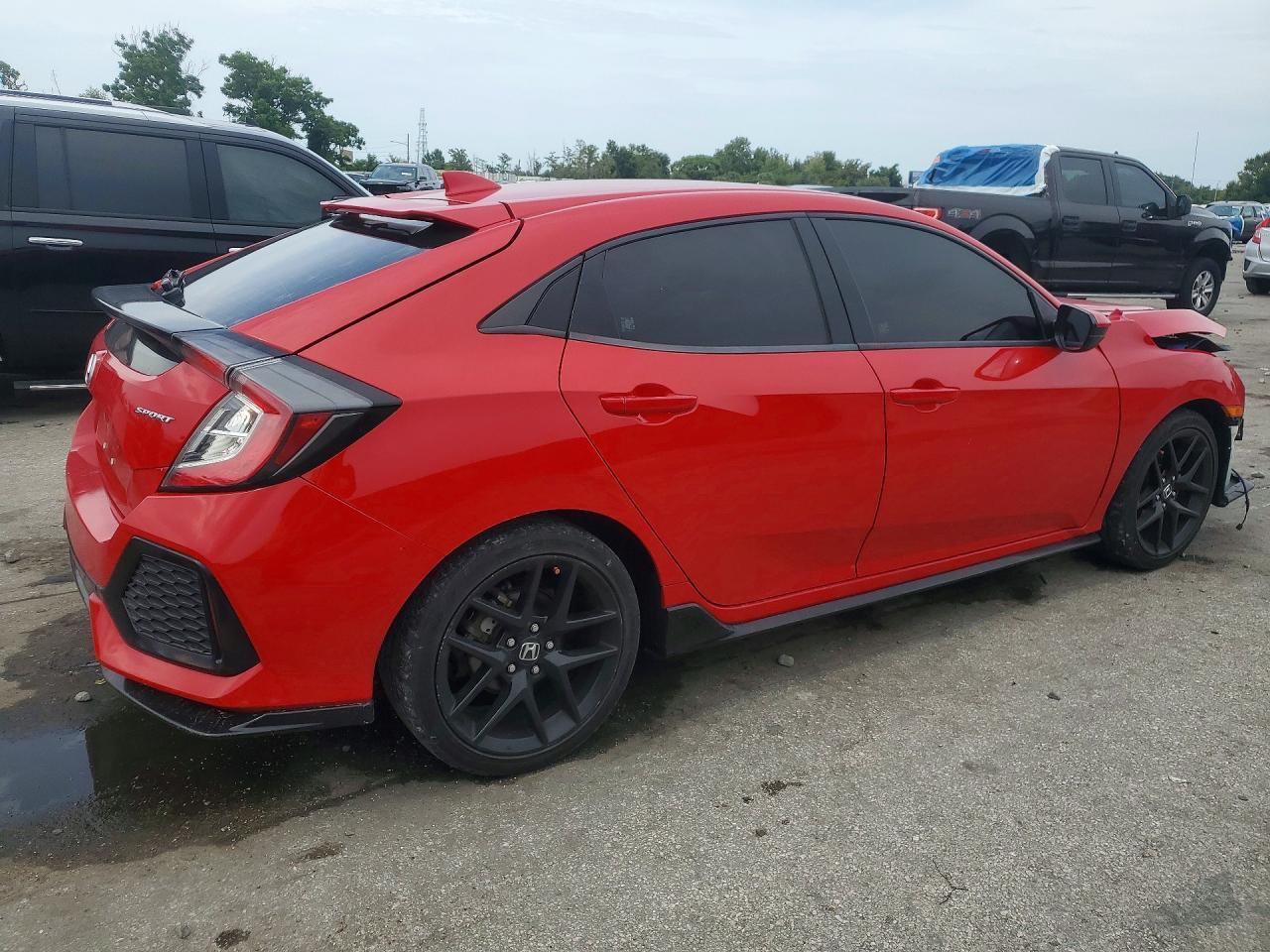 2018 Honda Civic Sport - Image 3