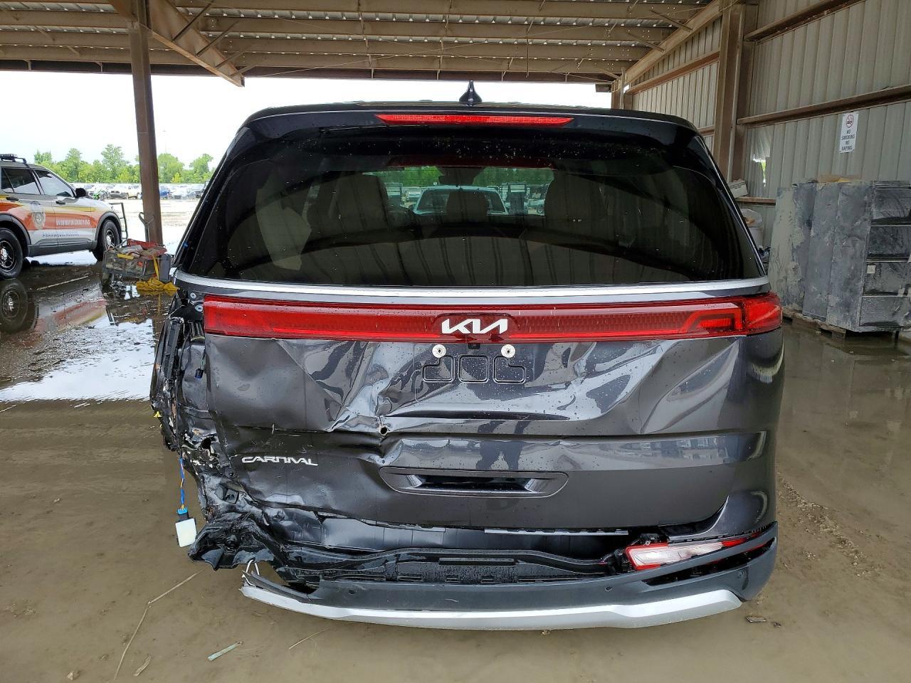 2024 Kia Carnival Lx - Фото 6