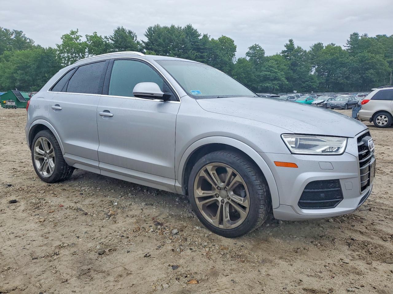2017 Audi Q3 Premium Plus - Фото 4