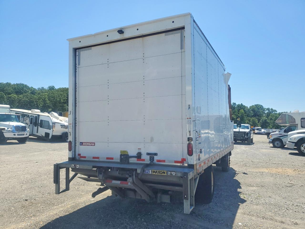2021 Isuzu Npr Hd Box Truck - Image 3