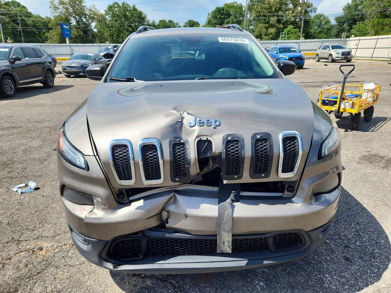 2016 Jeep Cherokee Sport - Image 5