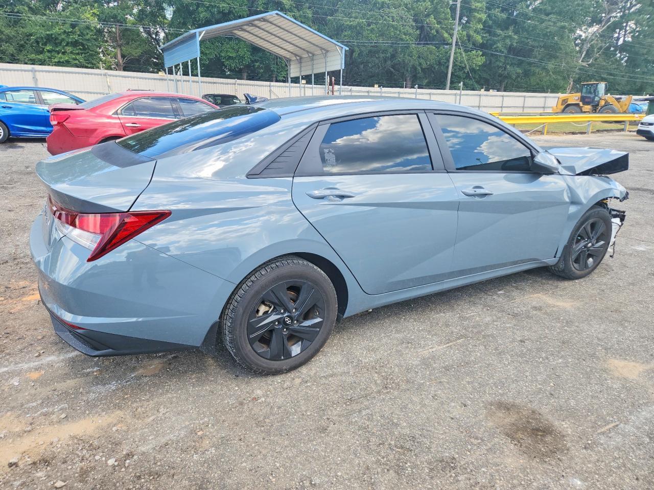 2022 Hyundai Elantra Sel - Фото 3