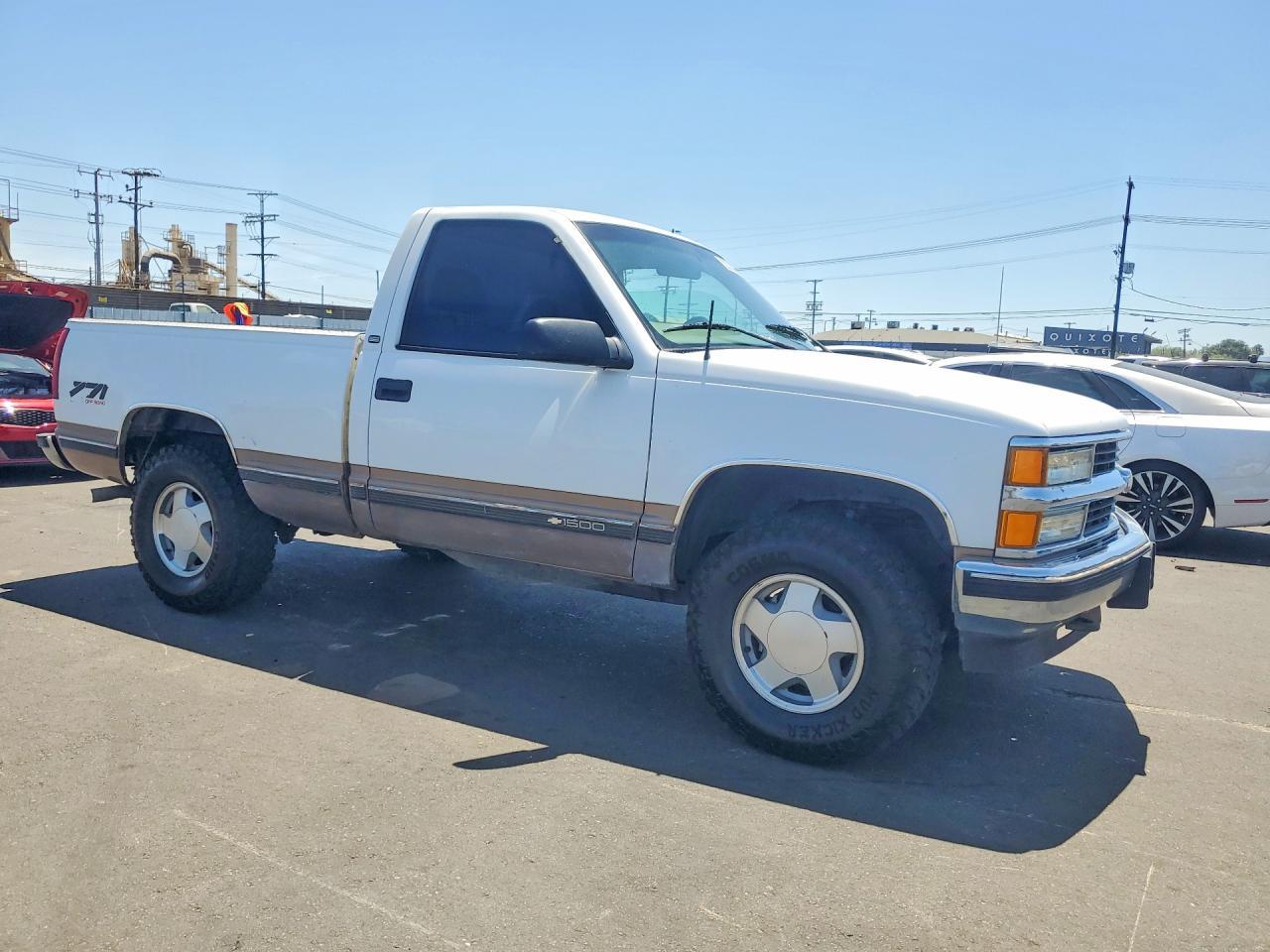 1997 Chevrolet Gmt-400 K1500 - Image 4