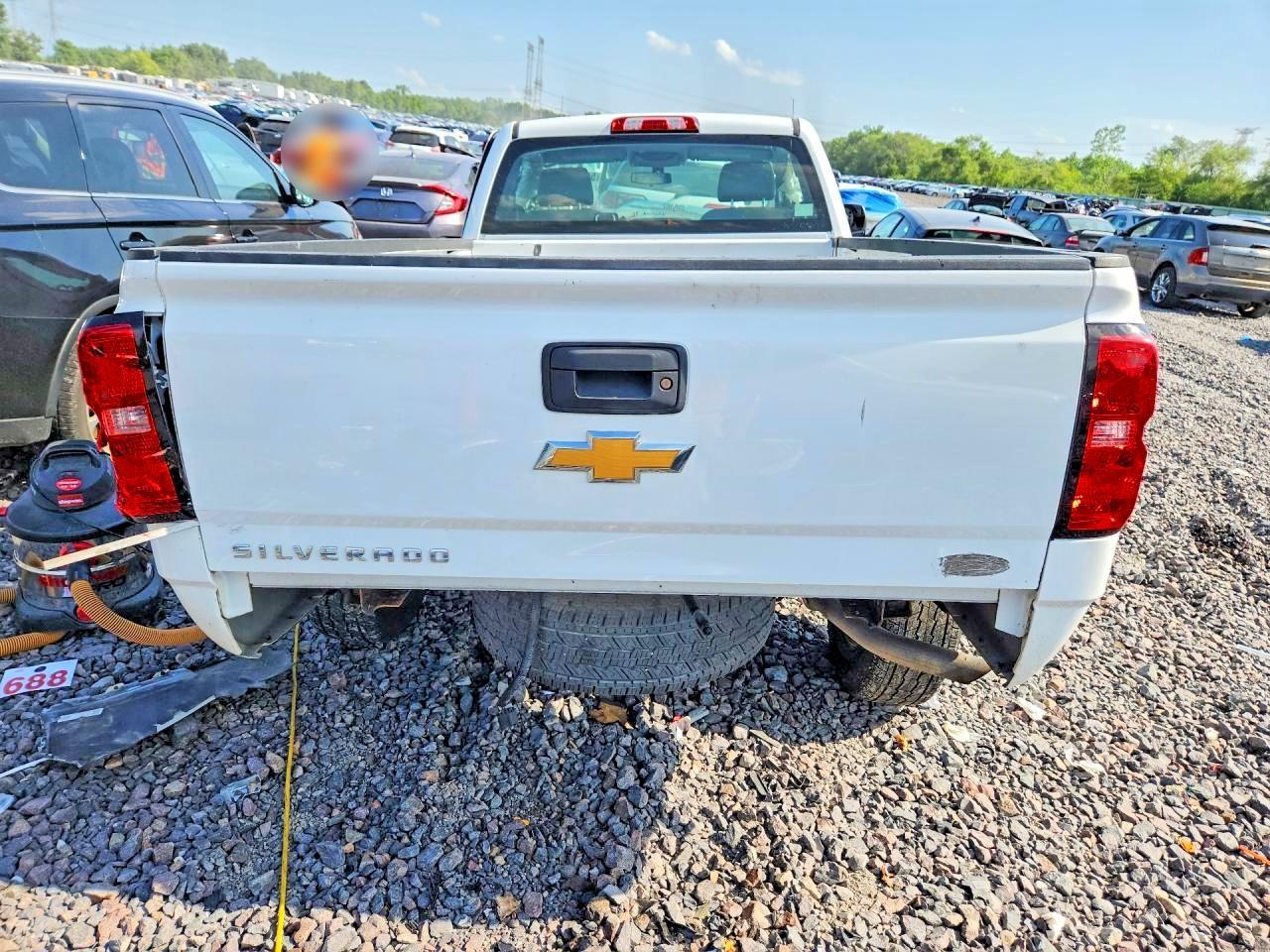 2017 Chevrolet Silverado C1500 - Image 6