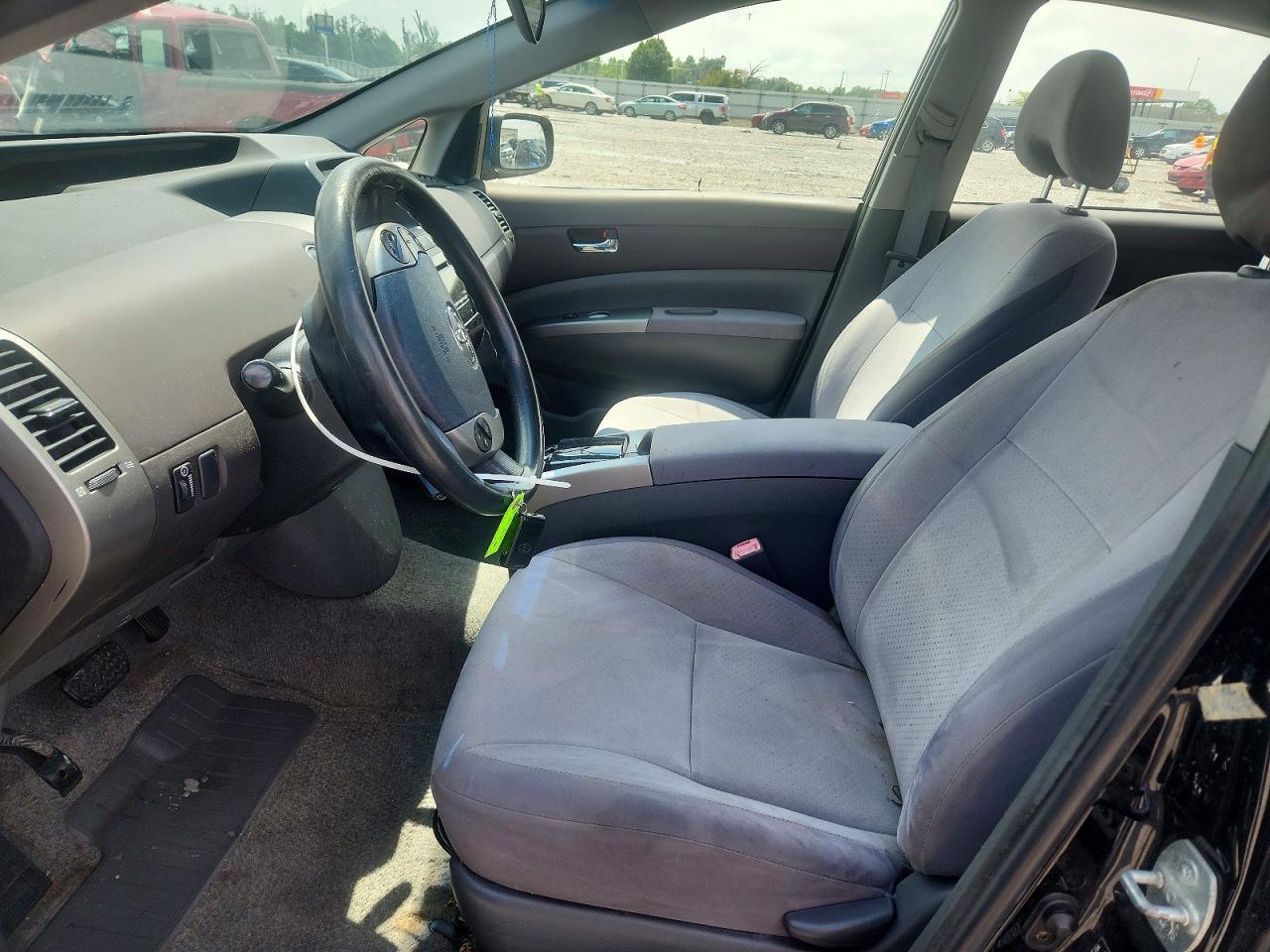 2004 Toyota Prius Base - Image 7