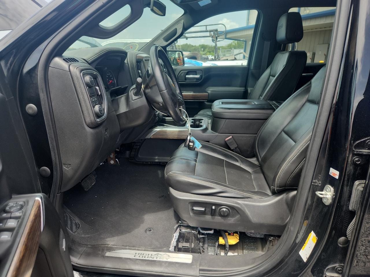 2021 Chevrolet Silverado C1500 High Country - Фото 7