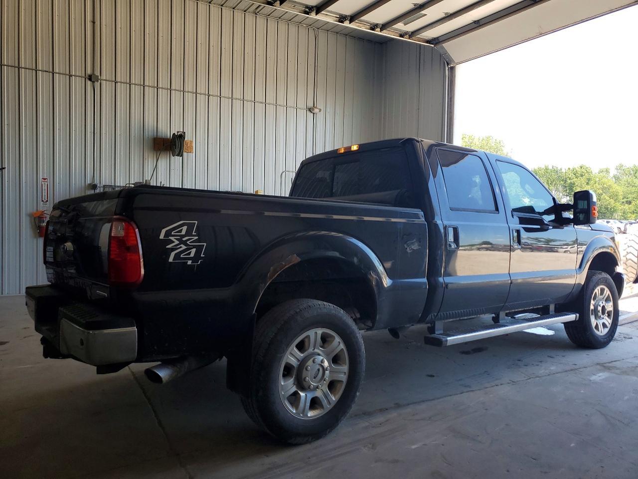 2016 Ford F250 Super Duty - Image 3