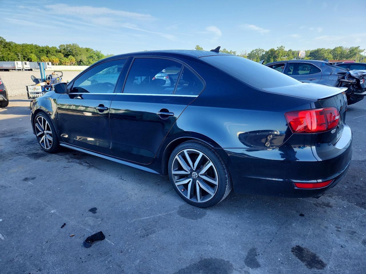 2012 Volkswagen Jetta Gli - Фото 2