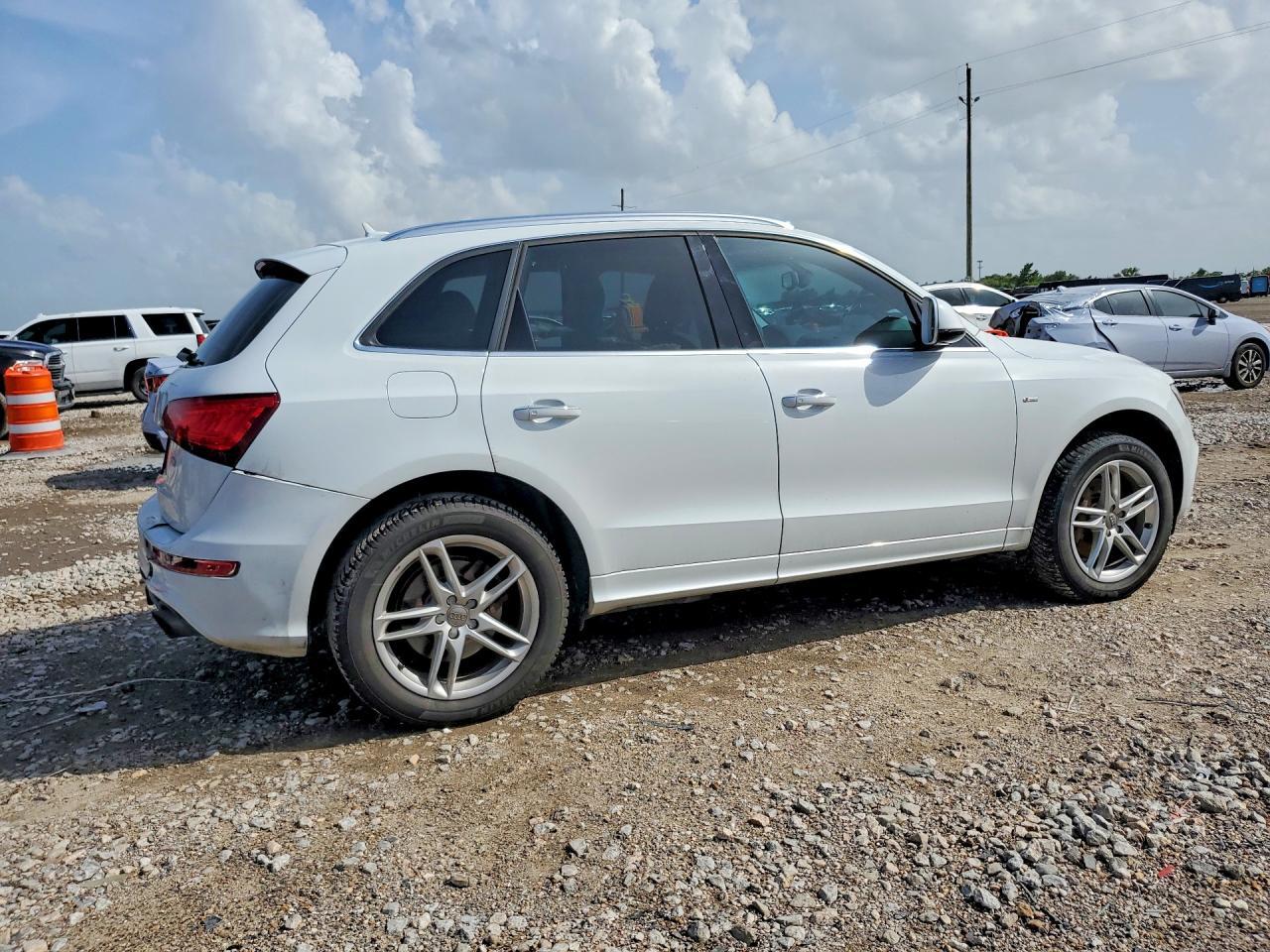 2015 Audi Q5 Premium Plus - Фото 3