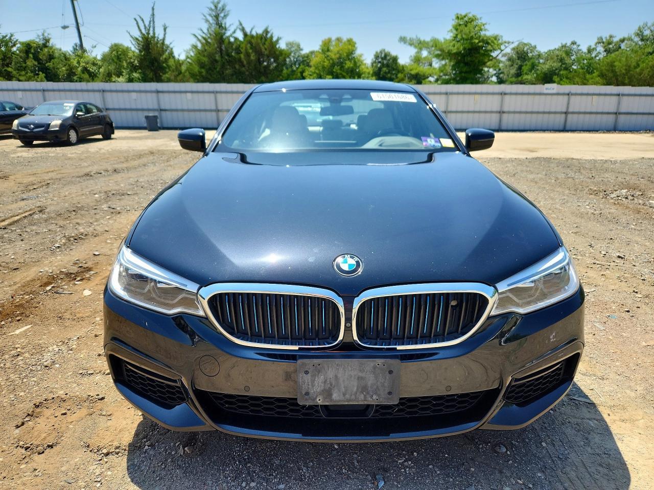 2018 BMW 530Xe - Фото 5