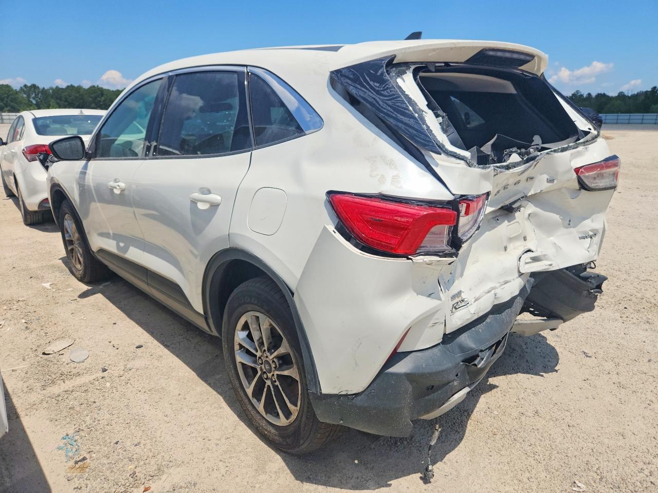 2022 Ford Escape Se - Фото 2