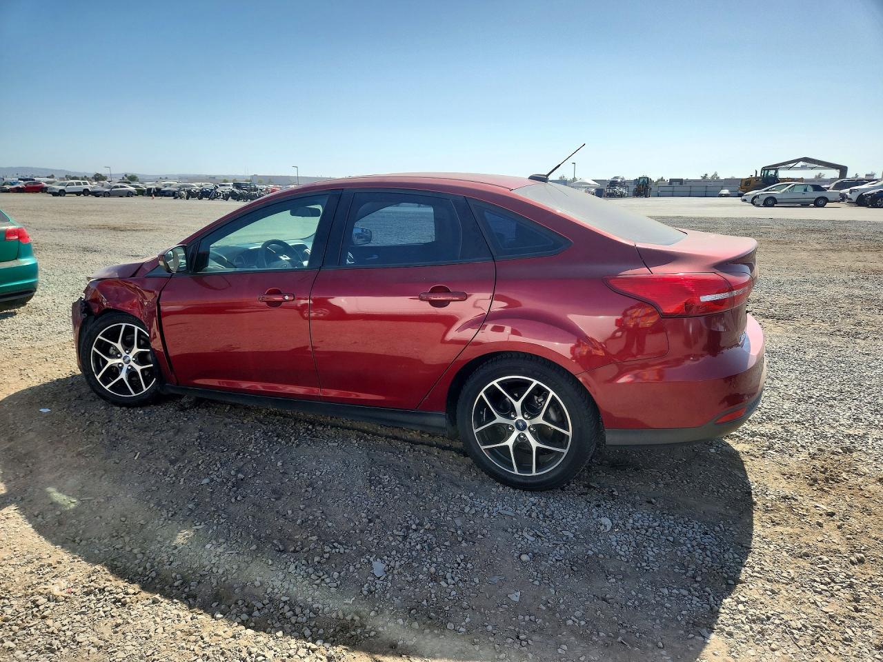 2017 Ford Focus Sel - Image 2