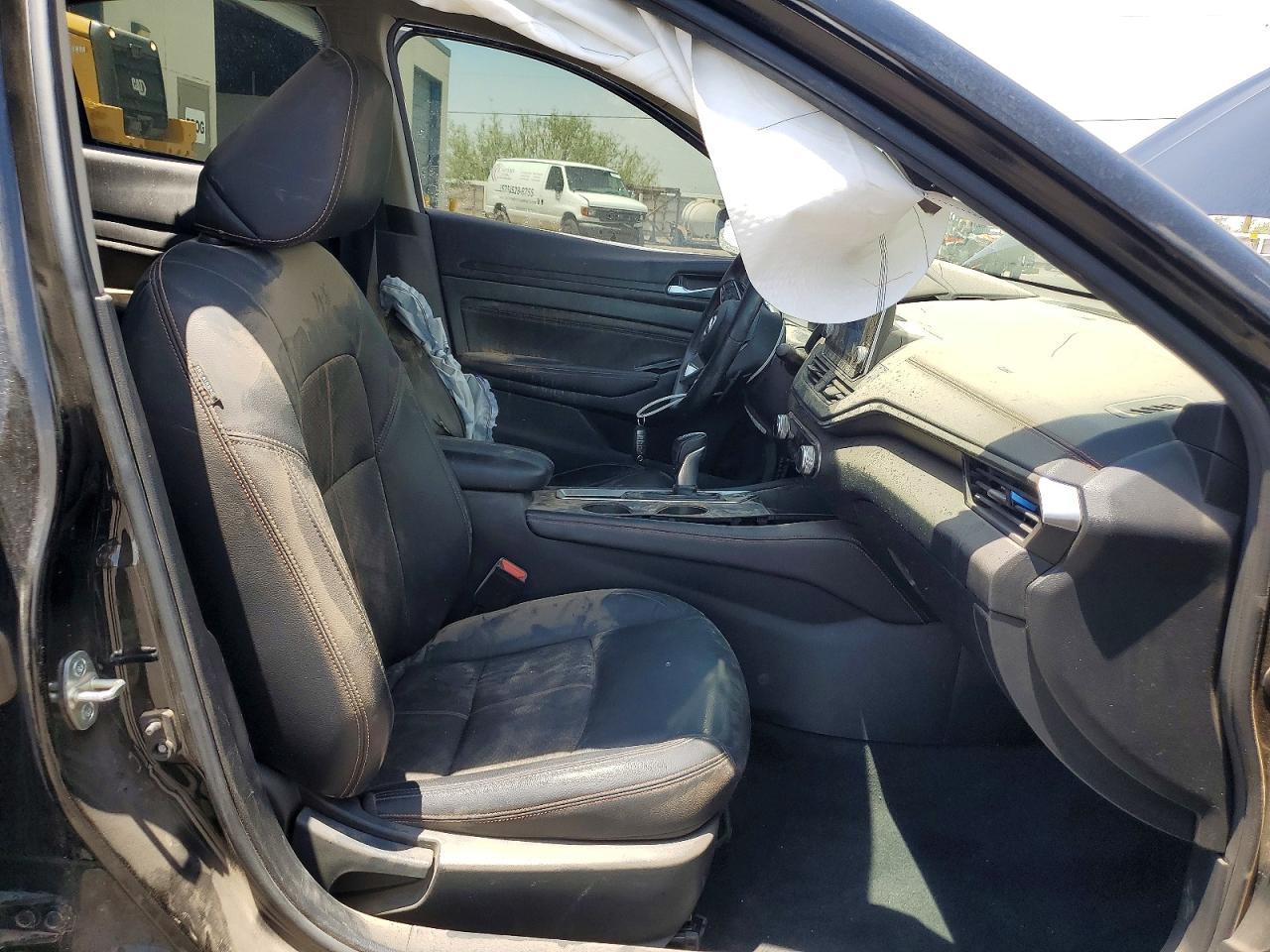 2021 Nissan Altima Sr - Фото 7