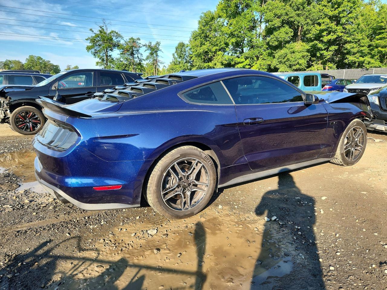 2020 Ford Mustang Gt - Фото 3