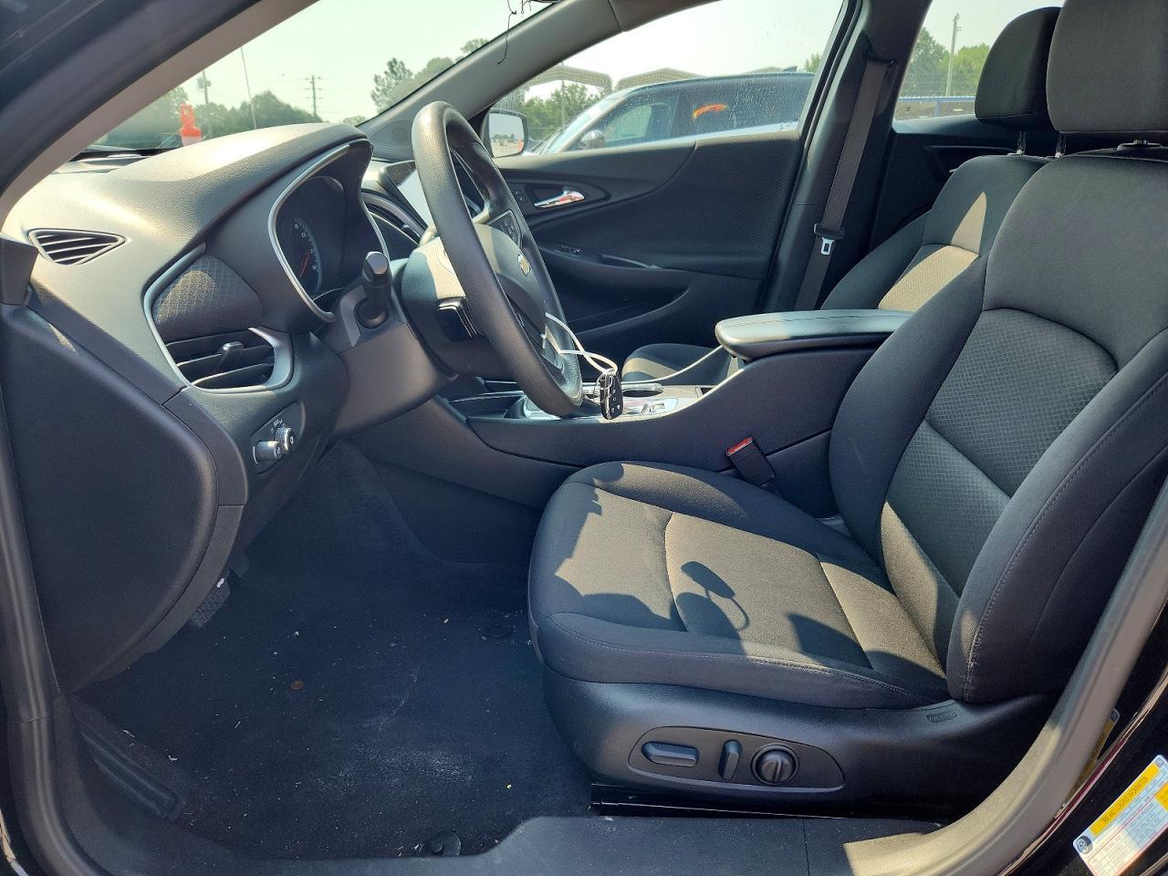 2025 Chevrolet Malibu Lt - Фото 7
