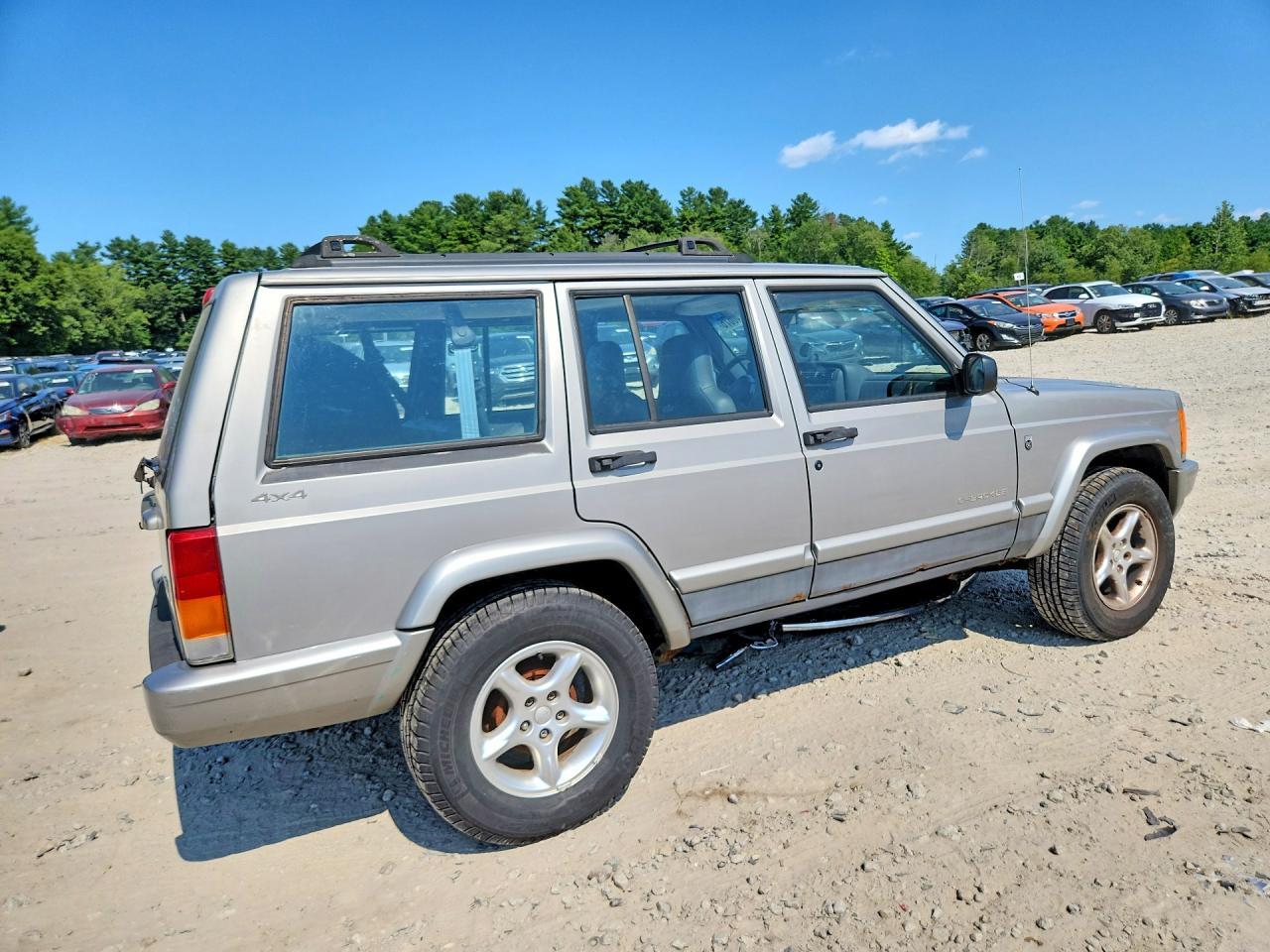 2001 Jeep Cherokee Sport - Фото 3