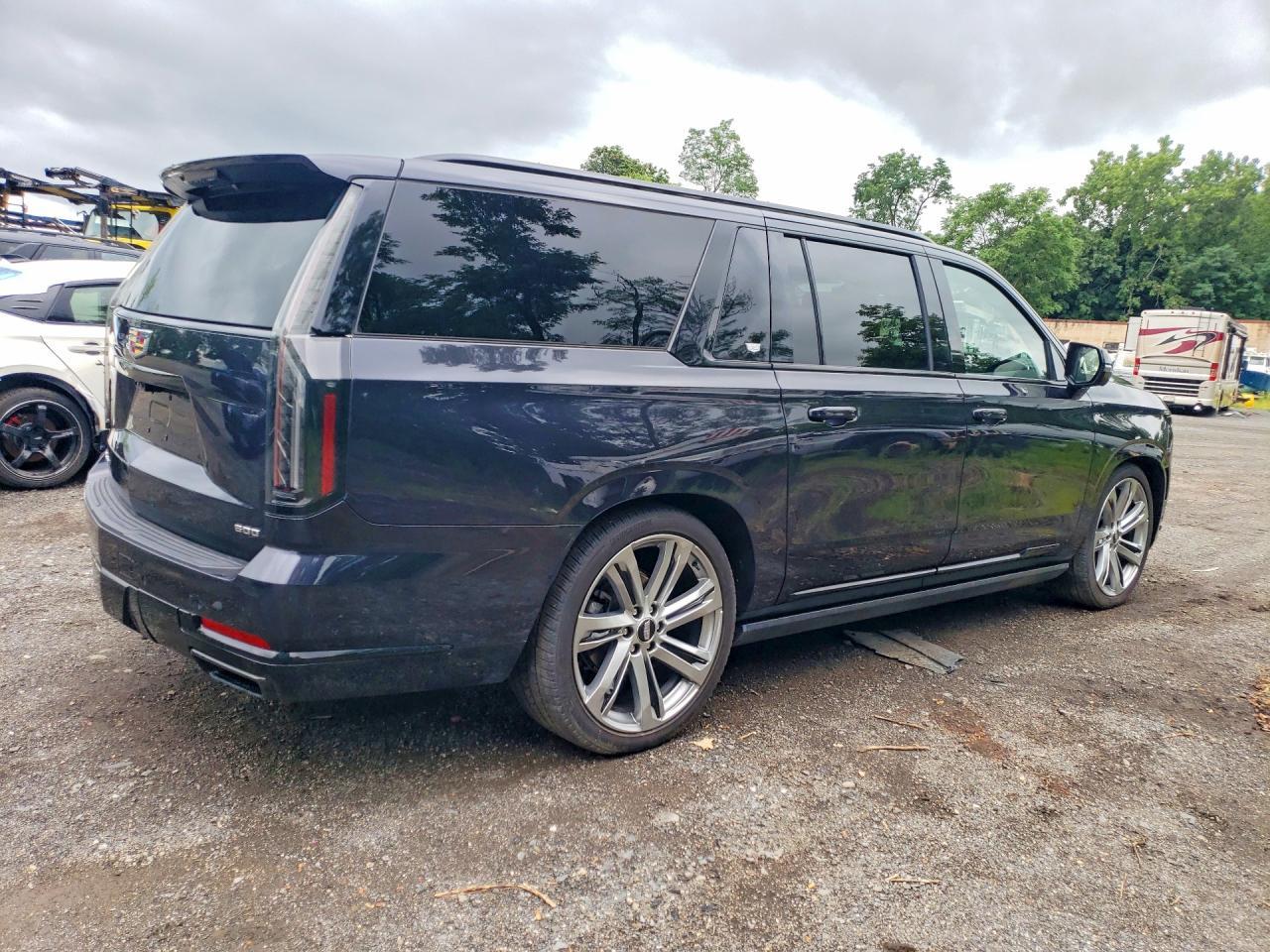 2025 Cadillac Escalade Esv Sport - Фото 3