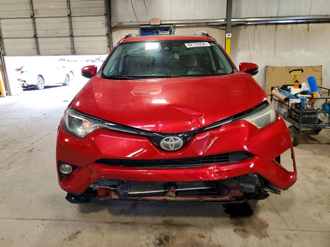 2016 Toyota Rav4 Xle - Image 5