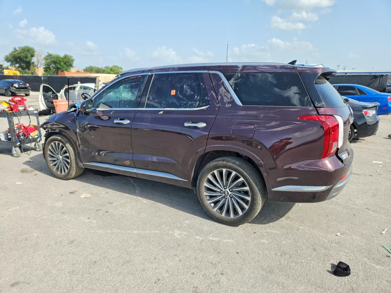 2025 Hyundai Palisade Calligraphy - Image 2