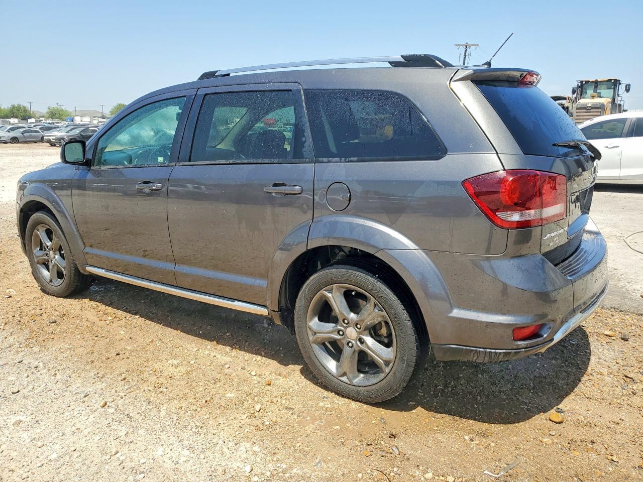 2015 Dodge Journey Crossroad - Image 2