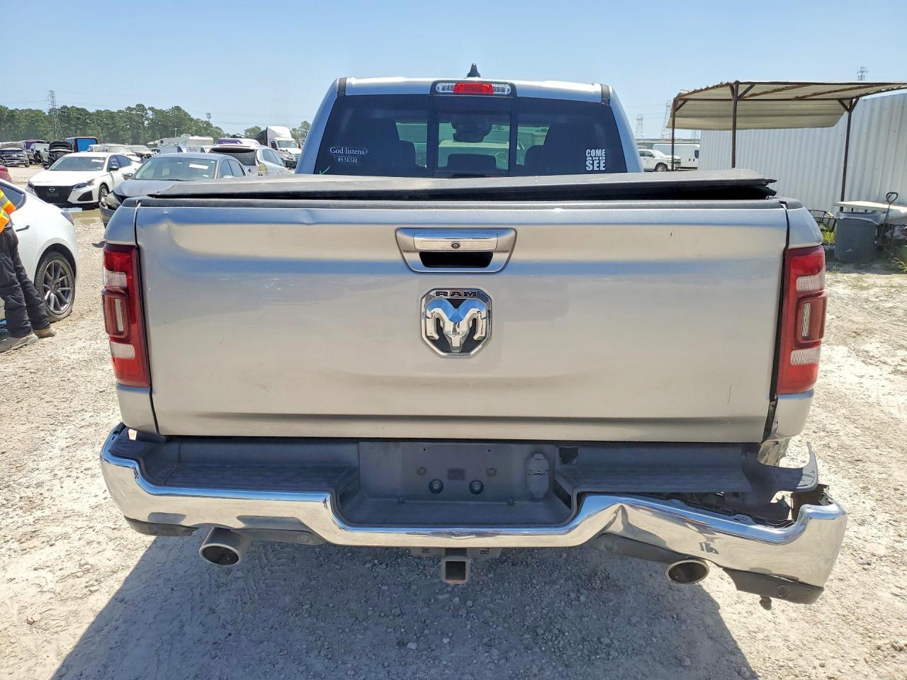 2019 Ram 1500 Laramie - Фото 6