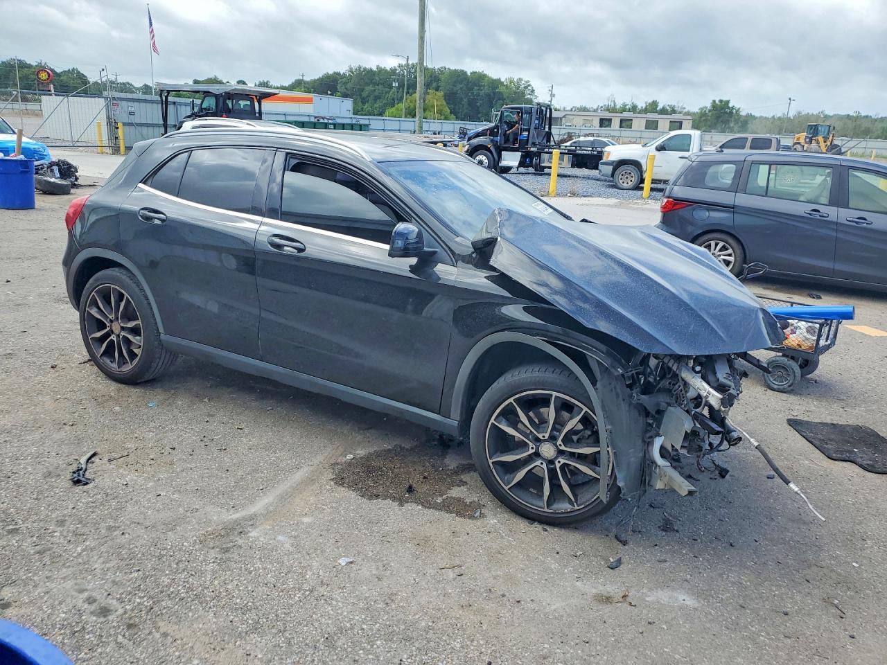 2017 Mercedes-Benz Gla 250 - Image 4