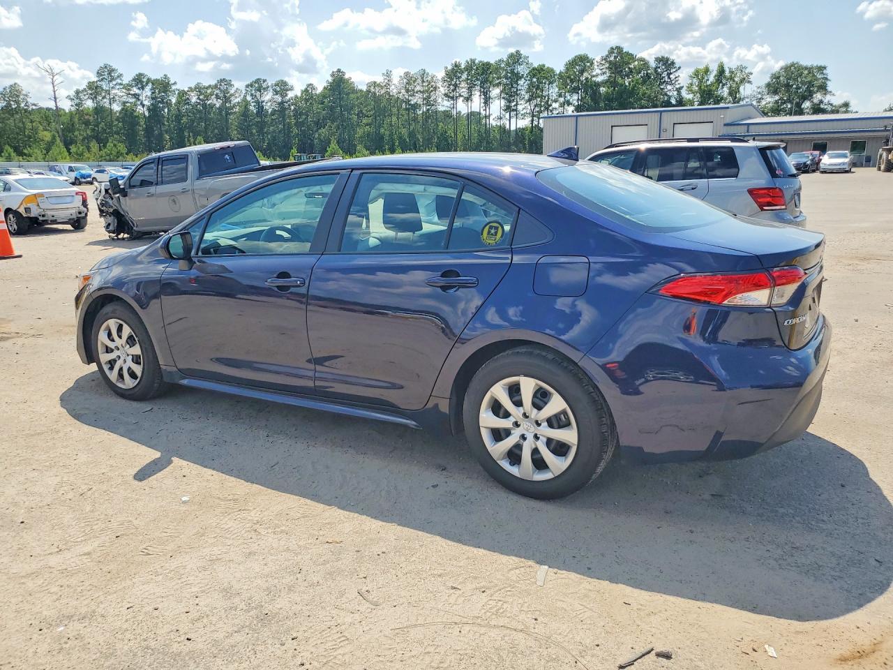 2026 Toyota Corolla Le - Фото 2