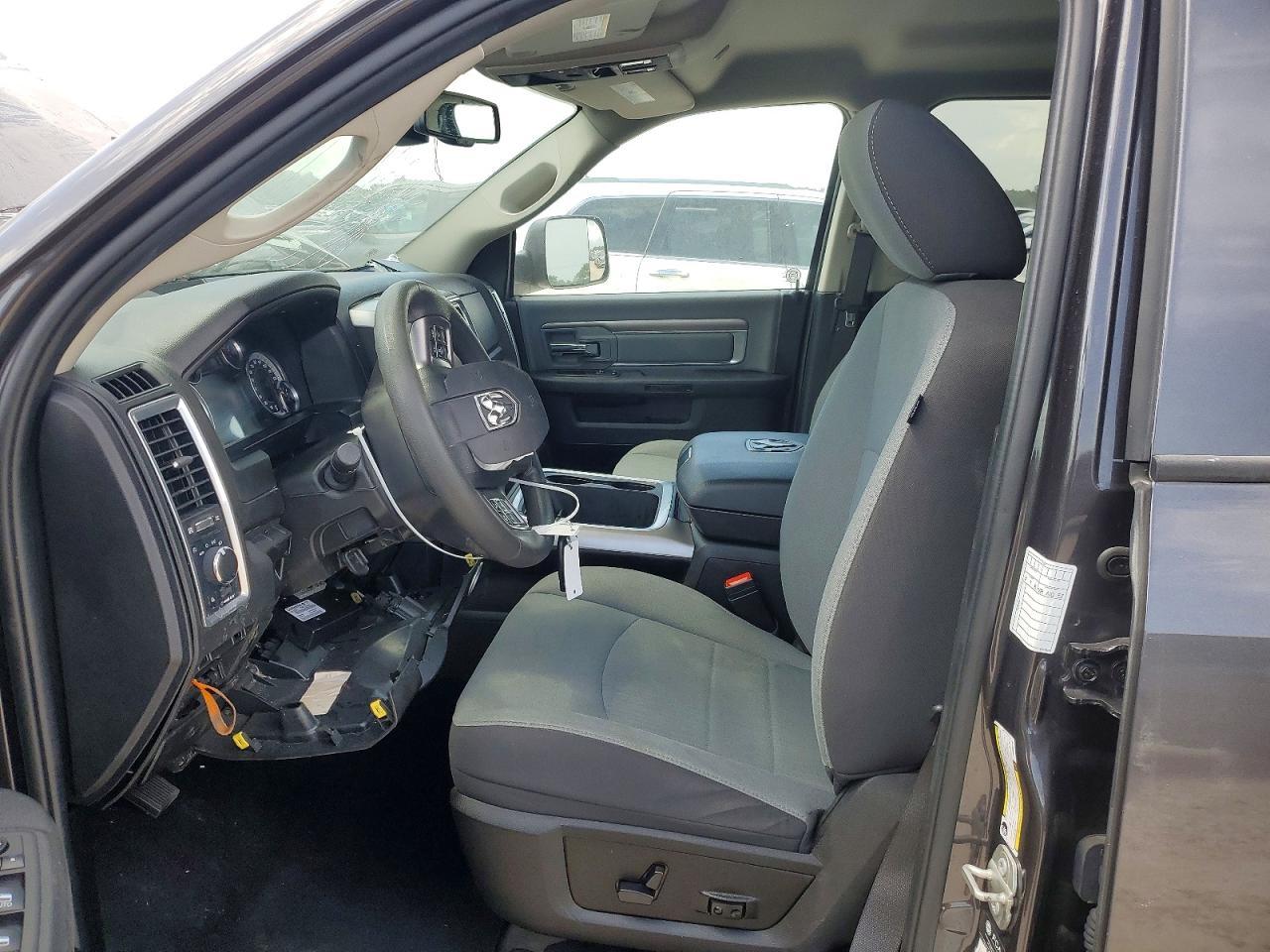 2023 Ram 1500 Classic Slt - Фото 7