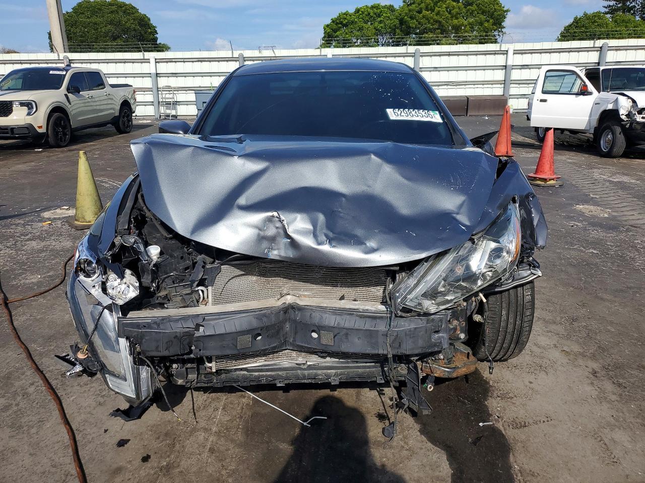 2018 Nissan Altima 2.5 S - Image 5