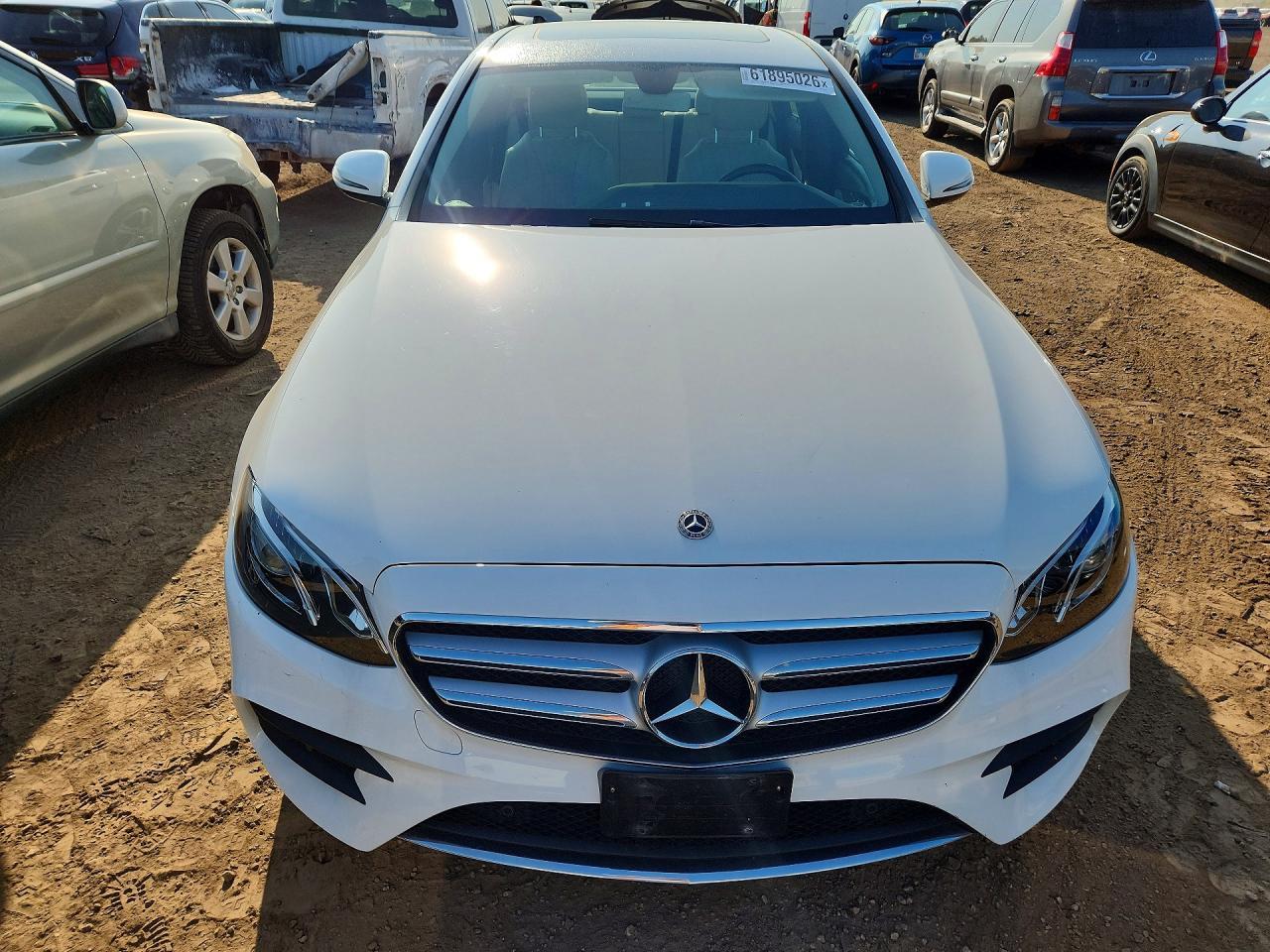2018 Mercedes-Benz E 300 4Matic - Фото 5
