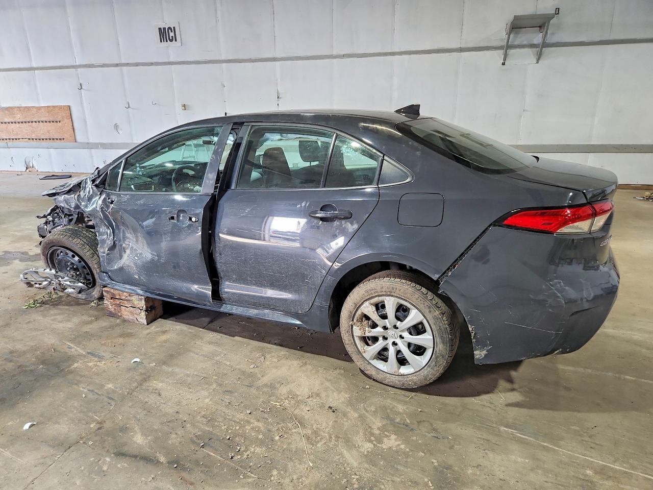 2024 Toyota Corolla Le - Фото 2