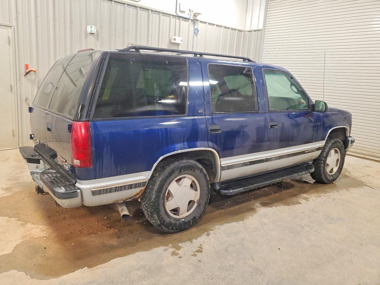 1997 GMC Yukon - Image 3