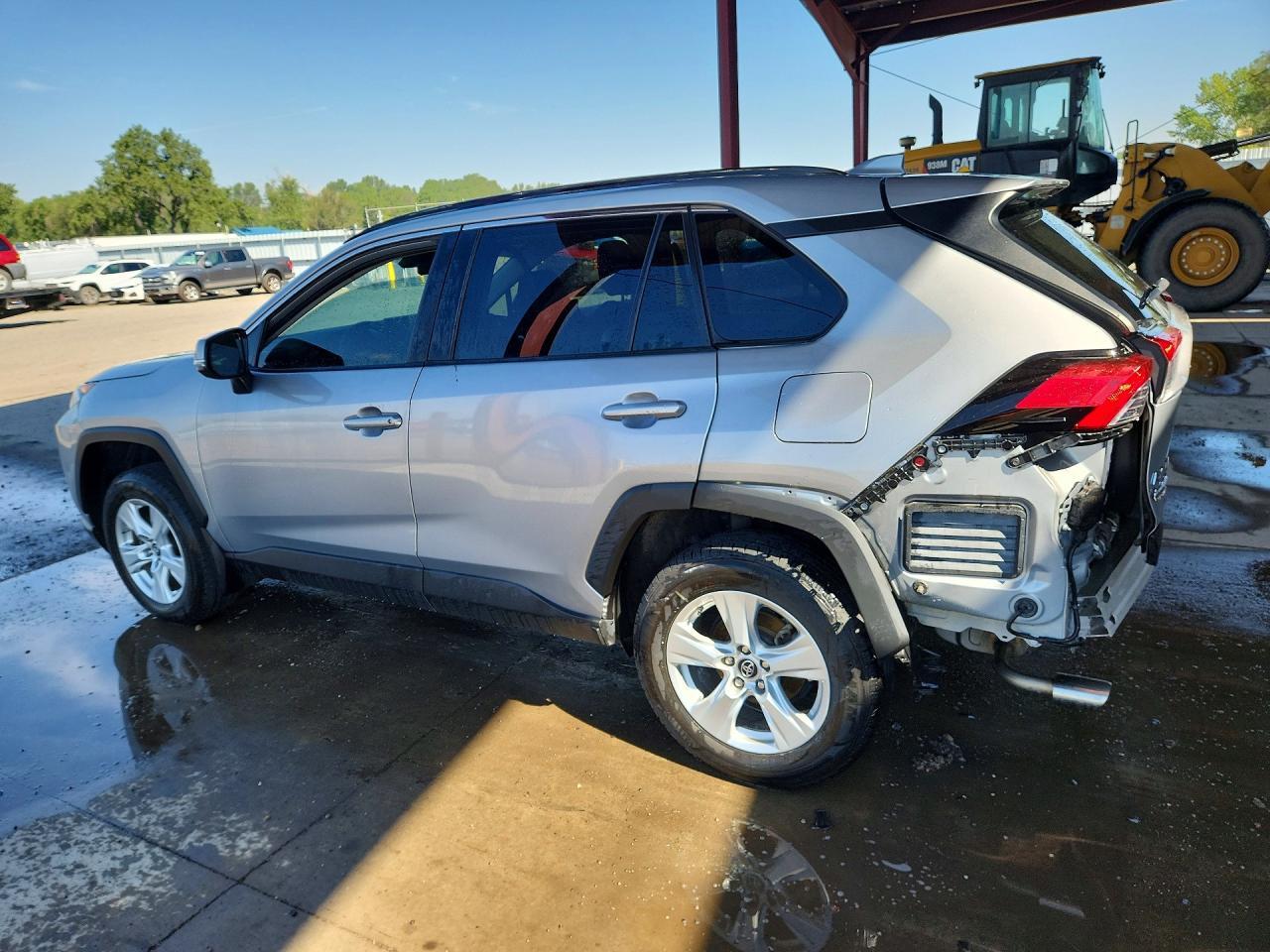 2019 Toyota Rav4 Xle - Image 2