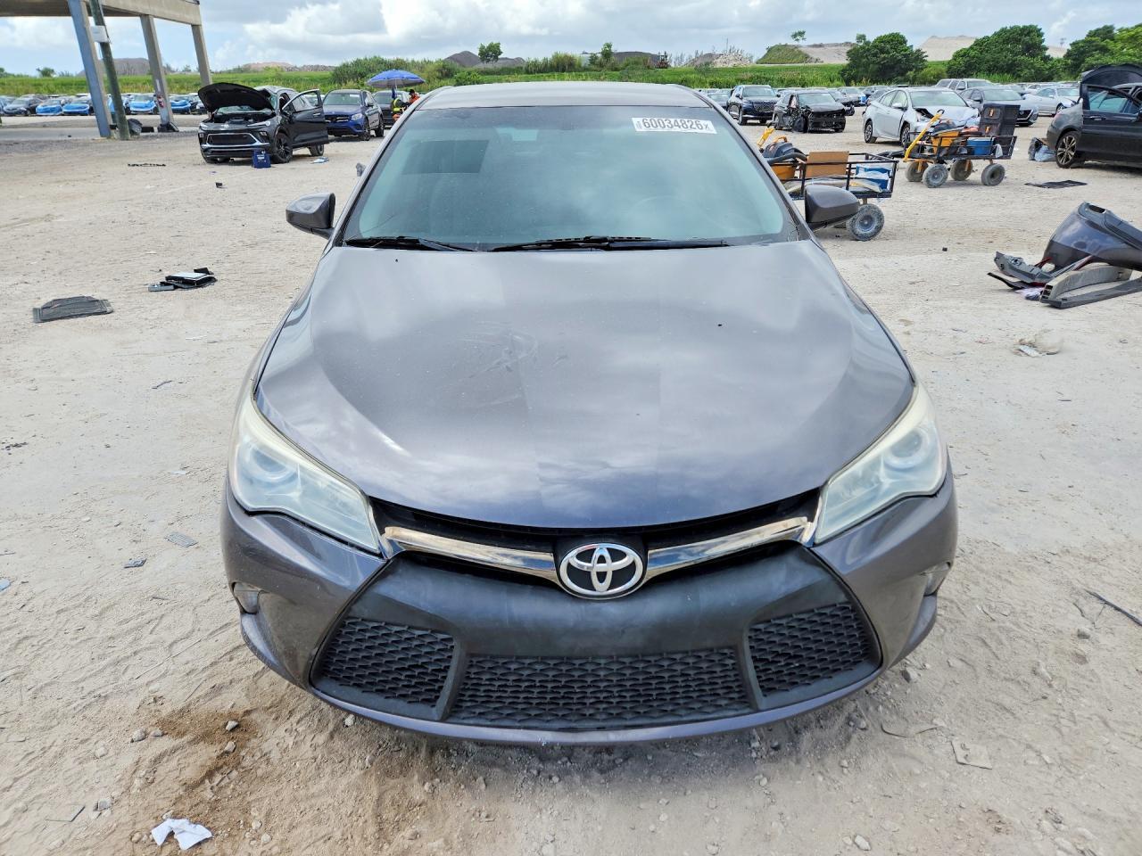 2017 Toyota Camry Se - Фото 5