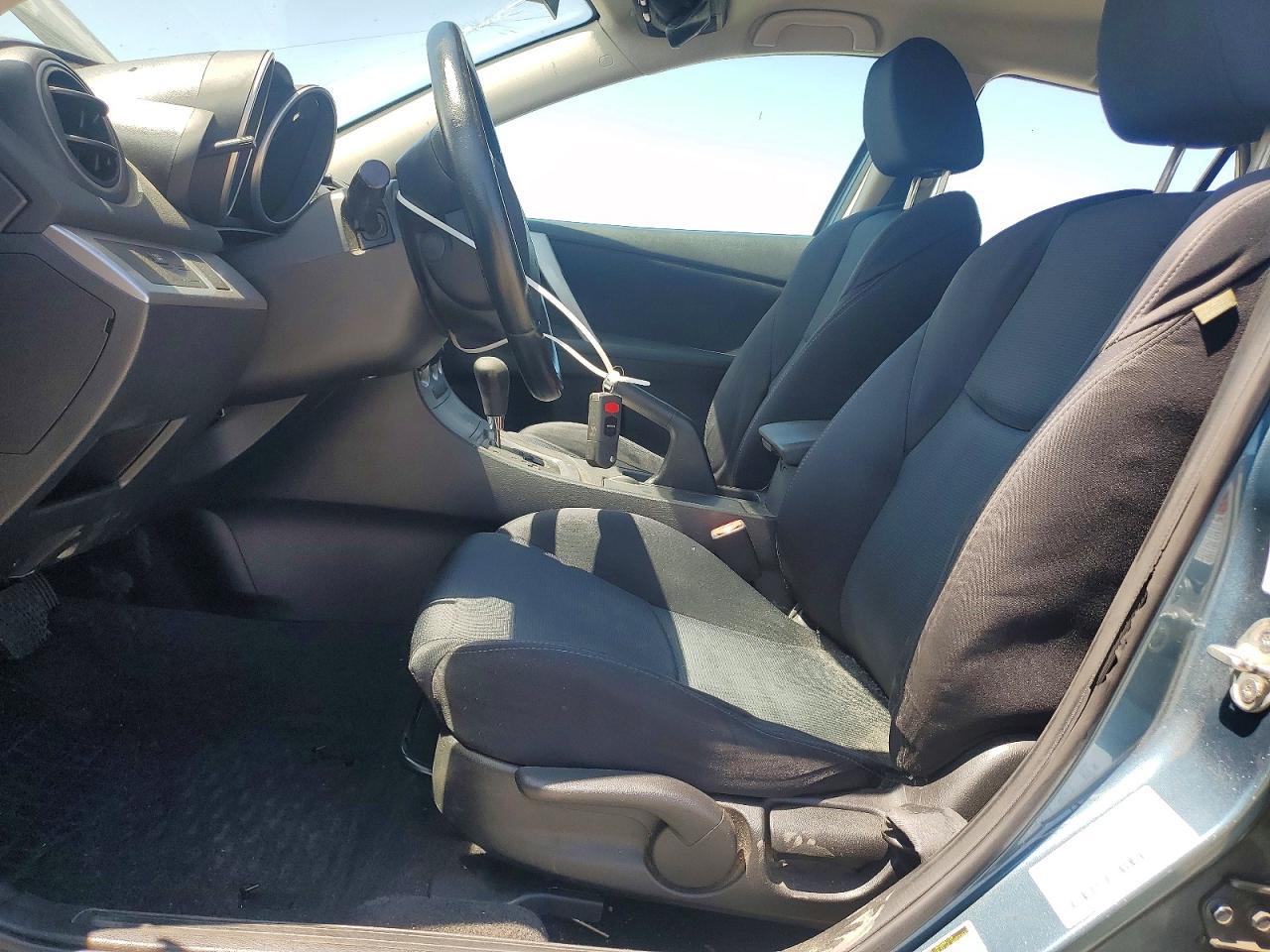 2010 Mazda 3 S - Фото 7