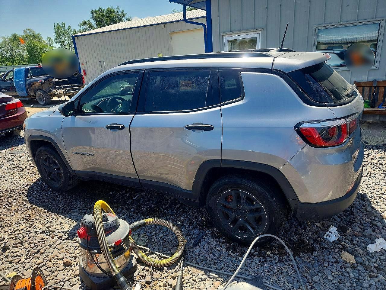 2017 Jeep Compass Sport - Фото 2