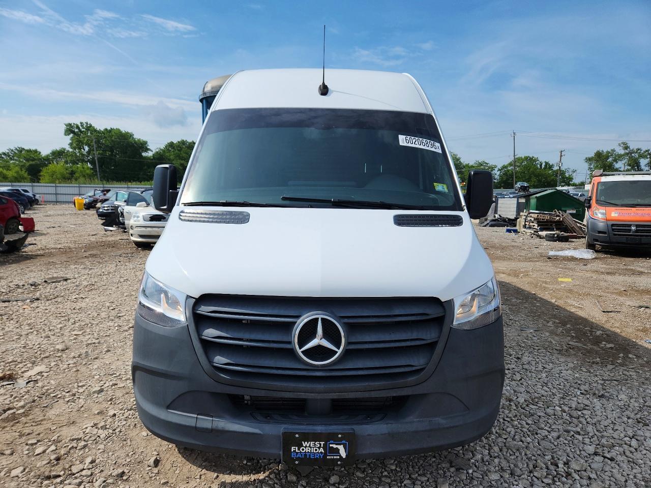 2024 Mercedes-Benz Sprinter 3500 - Image 5